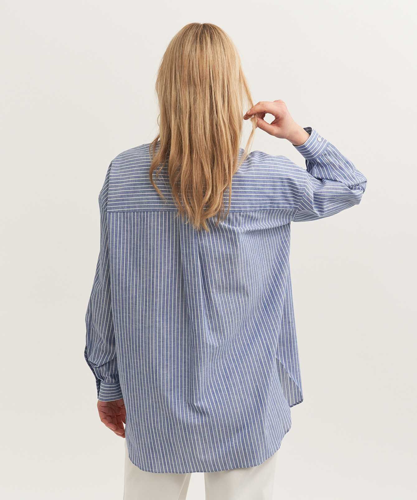 Shirt Elsa Breeze Ocean Blue Linen shirt The Shirt Factory