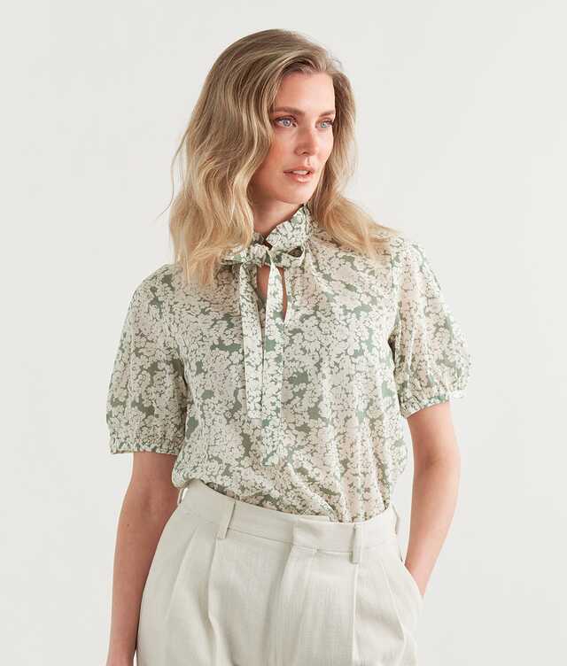Shirt Yara Belleza Green Floral Blouse The Shirt Factory